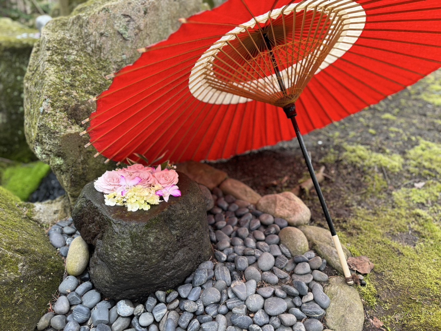 帯広神社の花手水